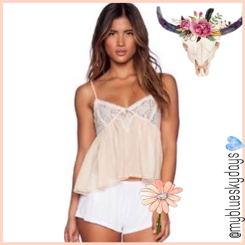 🌻Free People Sweet Tank top Lace Cami🌻 - Picture 2 of 3