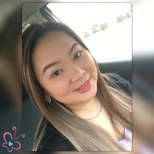 Meet your Posher, Alyssa marie