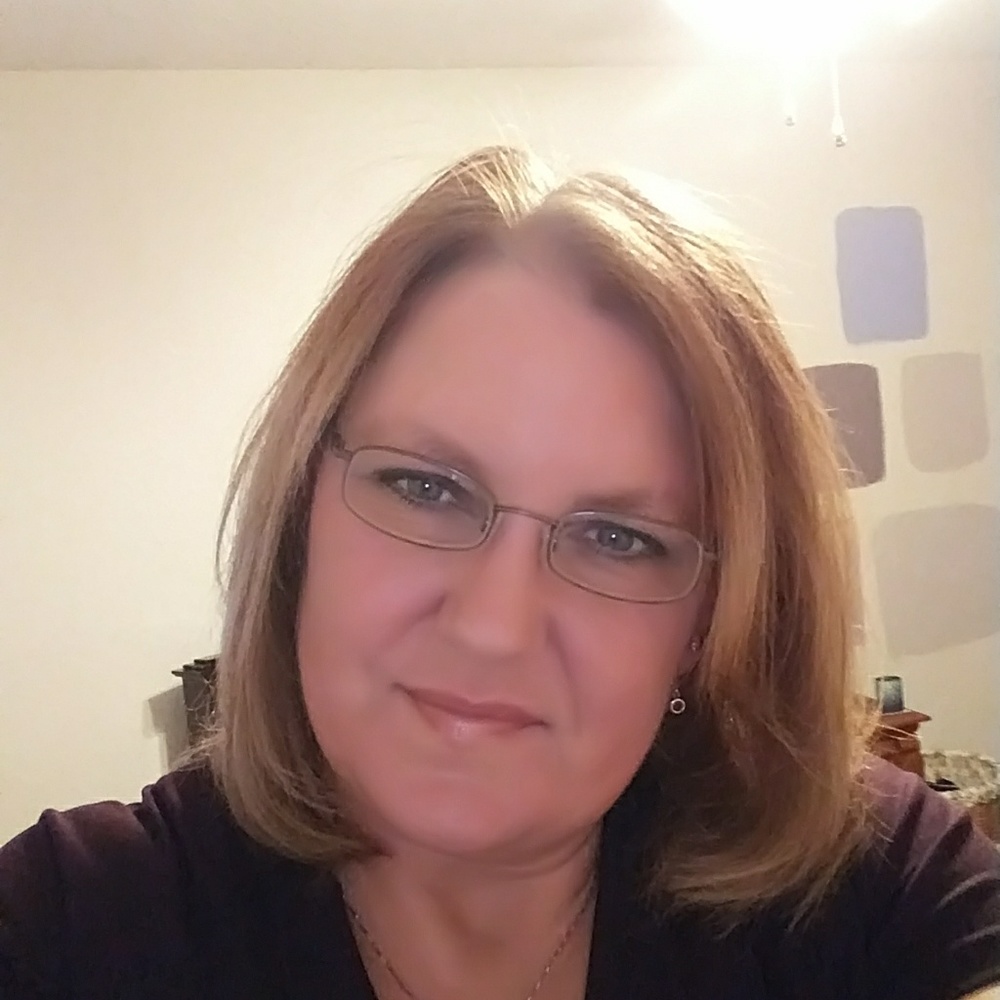 Meet your Posher, Lori