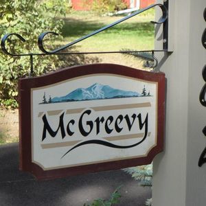 Meet your Posher, Paula