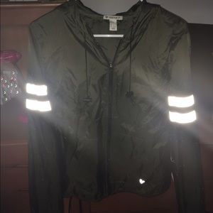 Light Windbreaker