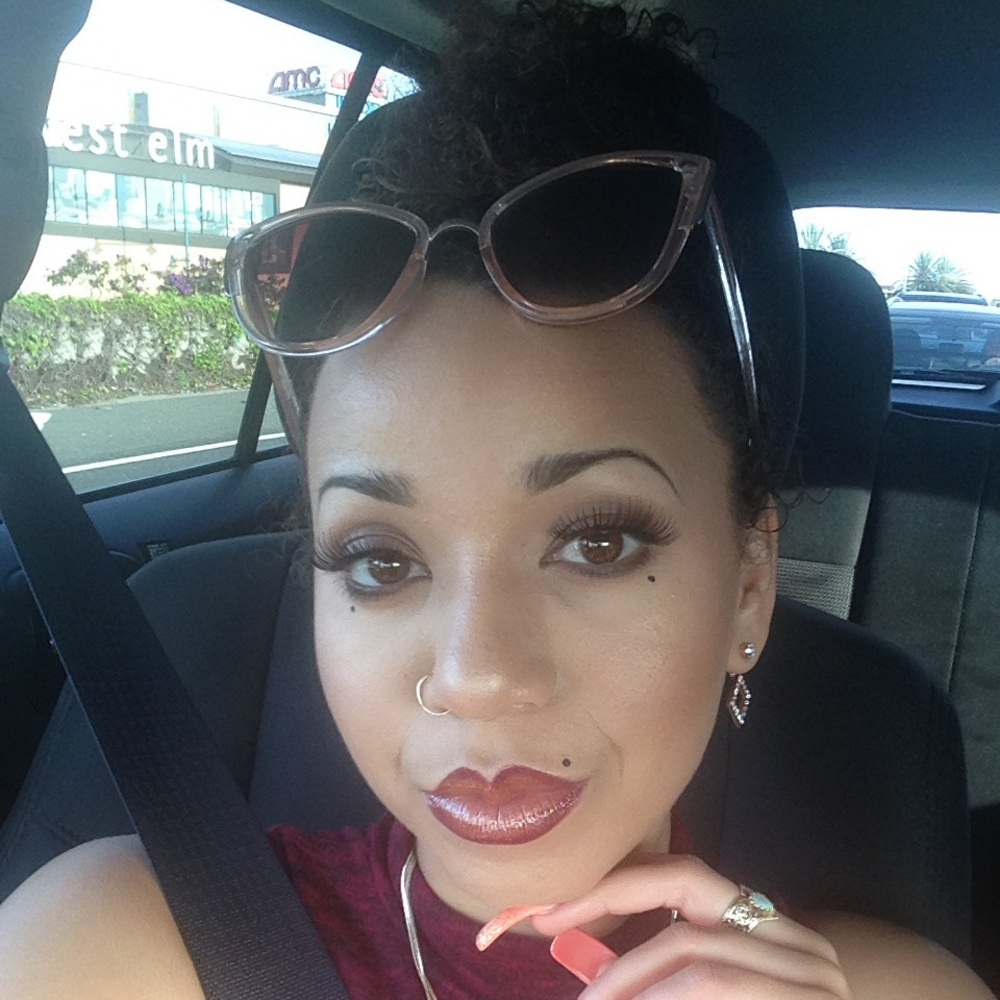 Meet your Posher, Kasimira