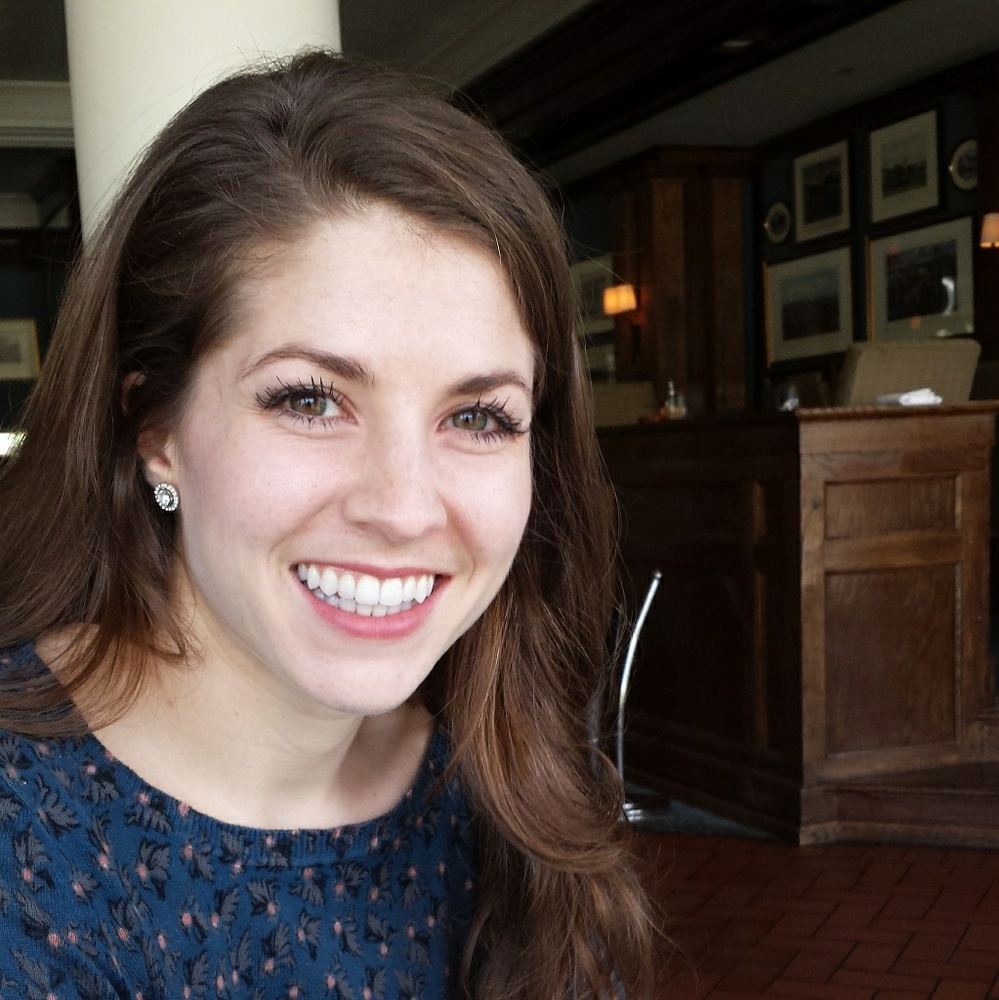 Meet your Posher, Lauren