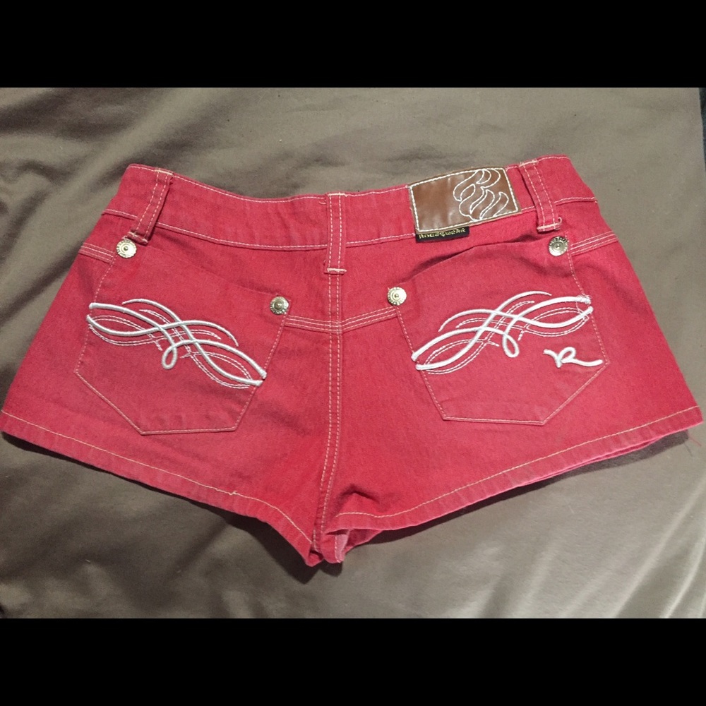Rocawear red Vintage 90’s low waist booty Jean denim hot shorts 2 26