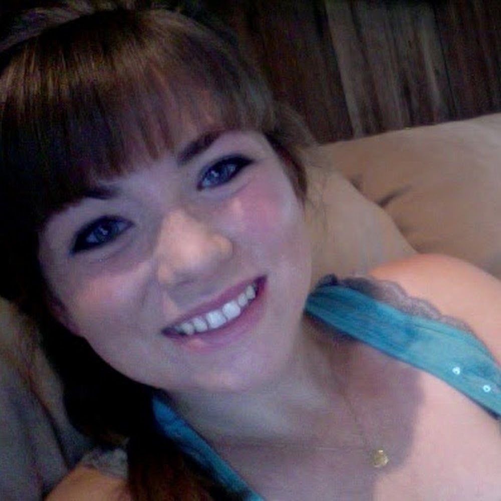 Meet your Posher, Carlyn