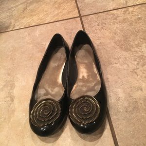 Anne Klein flats with gold scroll