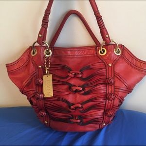 Collette Red leather tote
