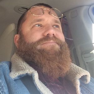 Meet your Posher, Bruce