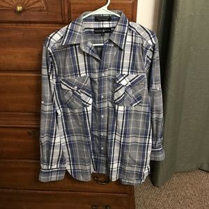 Long sleeve dress shirt