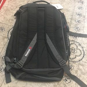 Reebok convertible grip duffle