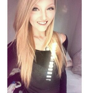 Meet your Posher, Kaitlyn