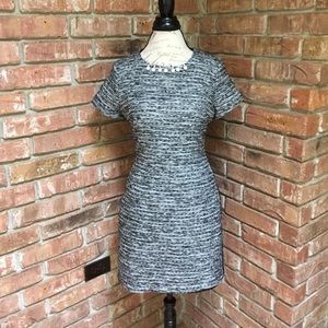 🌈 Flattering dress