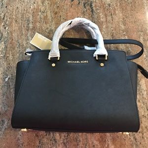 Michael Kors Selma bag