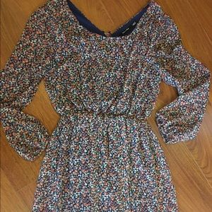 Beautiful dress. EUC