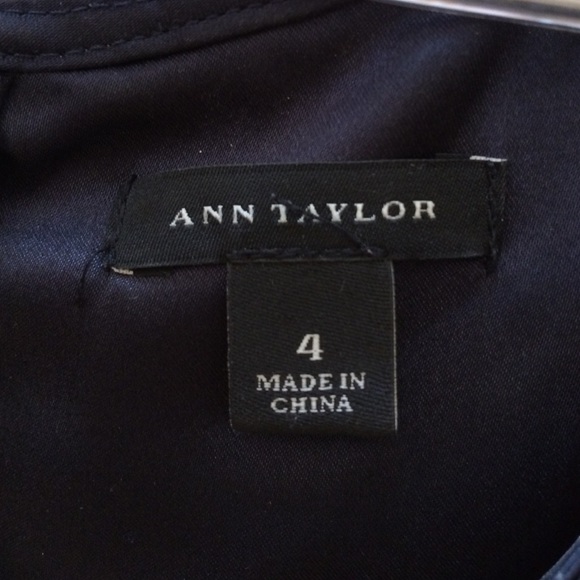 Ann Taylor Lace Dress - Picture 2 of 2