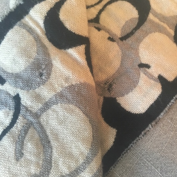 💯Authentic Coach Bag and Scarf bundle⭐️ - Picture 4 of 4