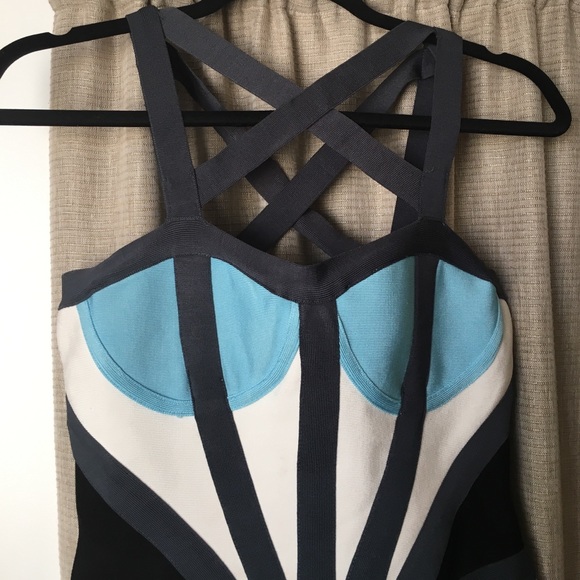 Gracia form fitting, super hot dress, size large - Picture 2 of 7