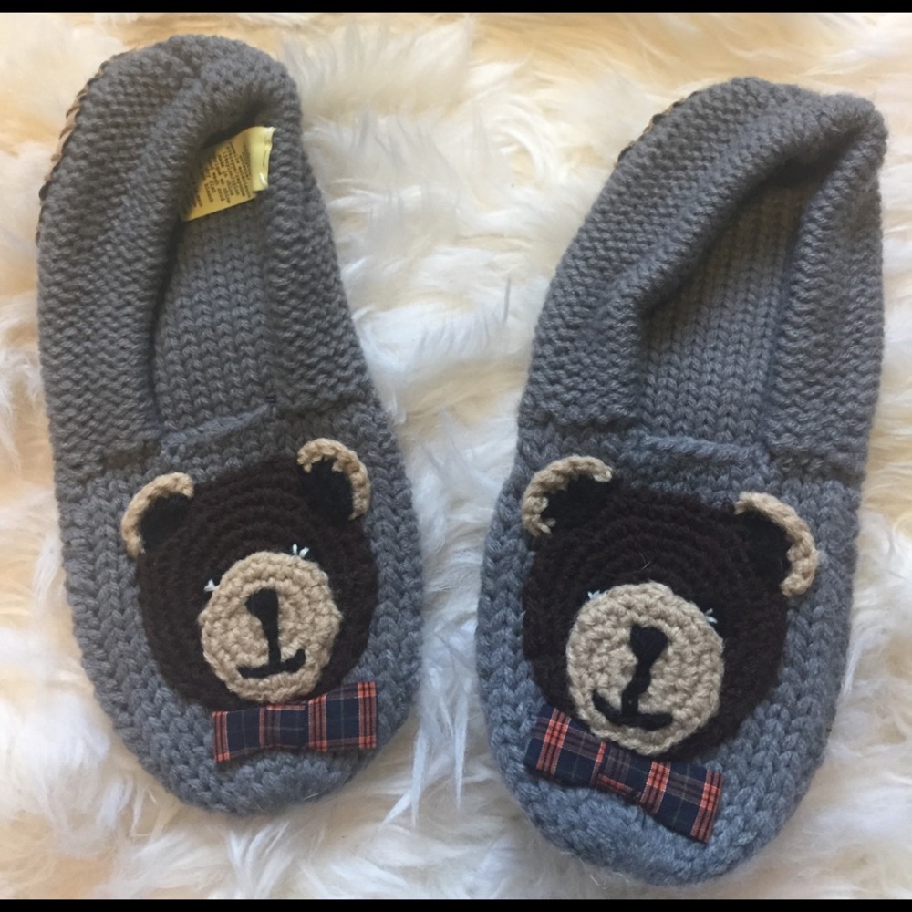 🎈NWOT Urban Outfitters slippers🎈