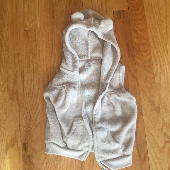 Bundle of animal tops!! π±π± - Picture 2 of 3