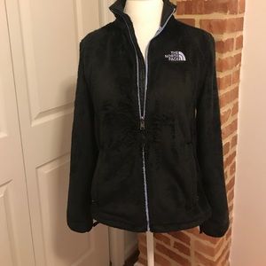 Black north face fuzzy fleece jacket