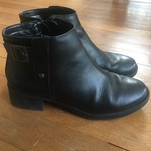 EasySpirit black boots