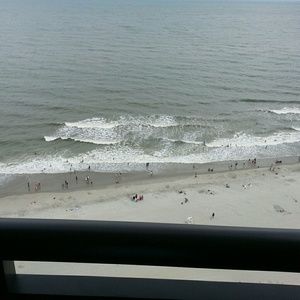 Meet your Posher, Charles