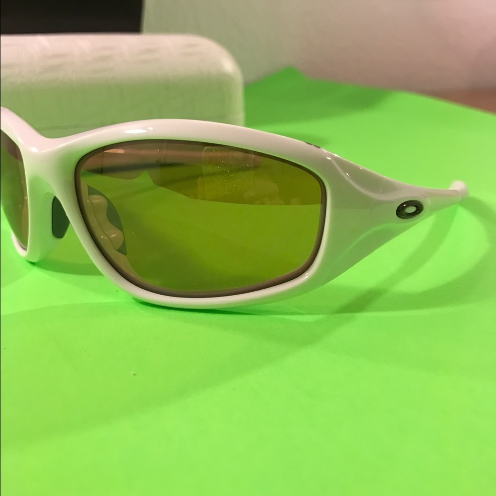 Oakley Encounter