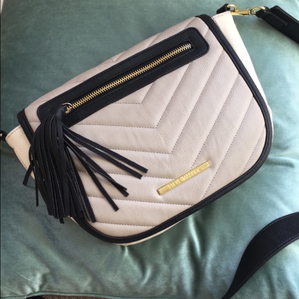 Steve Madden satchel ❤️