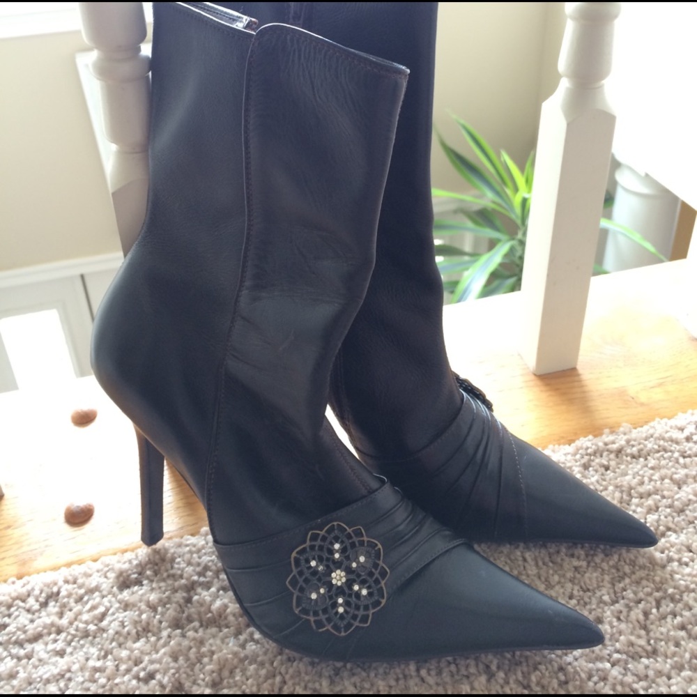 NWOT Steve madden sz 7 1/2 leather brown boots