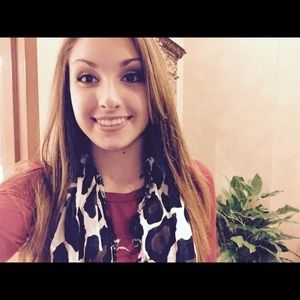 Meet your Posher, Kyra