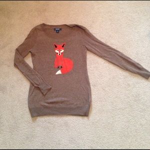 Fox sweater