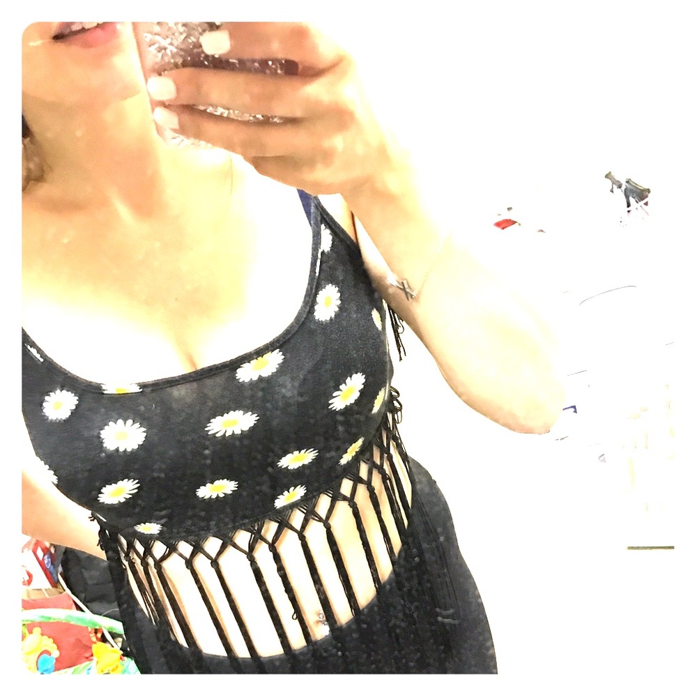 New crop too from Forever 21 😁