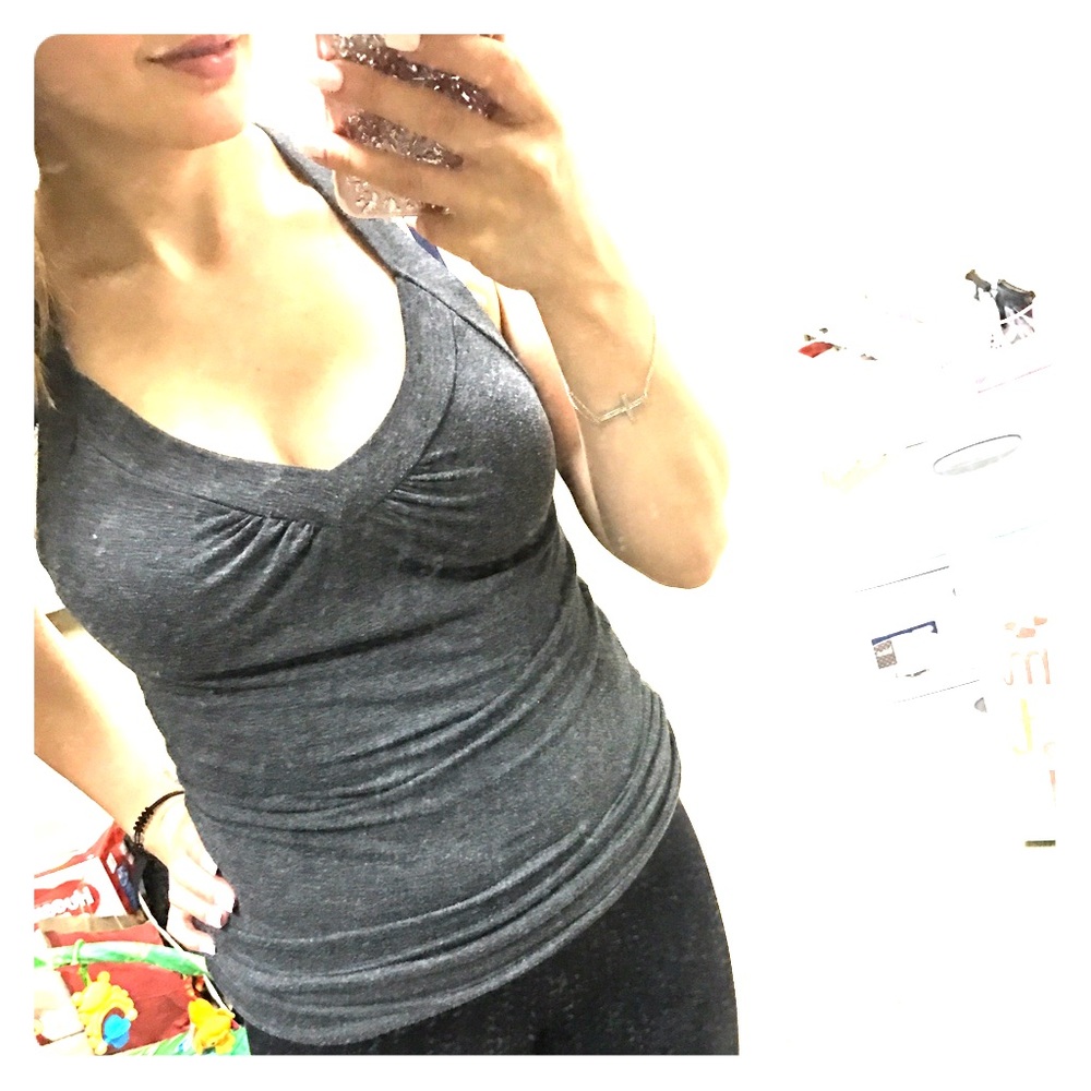 Grey tank with cross straps in the back ☺️