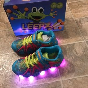 Leepz STRIDE RITE sneakers light up girls 11.5M