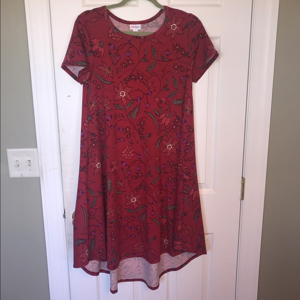 XS Red and flowered Carly never worn