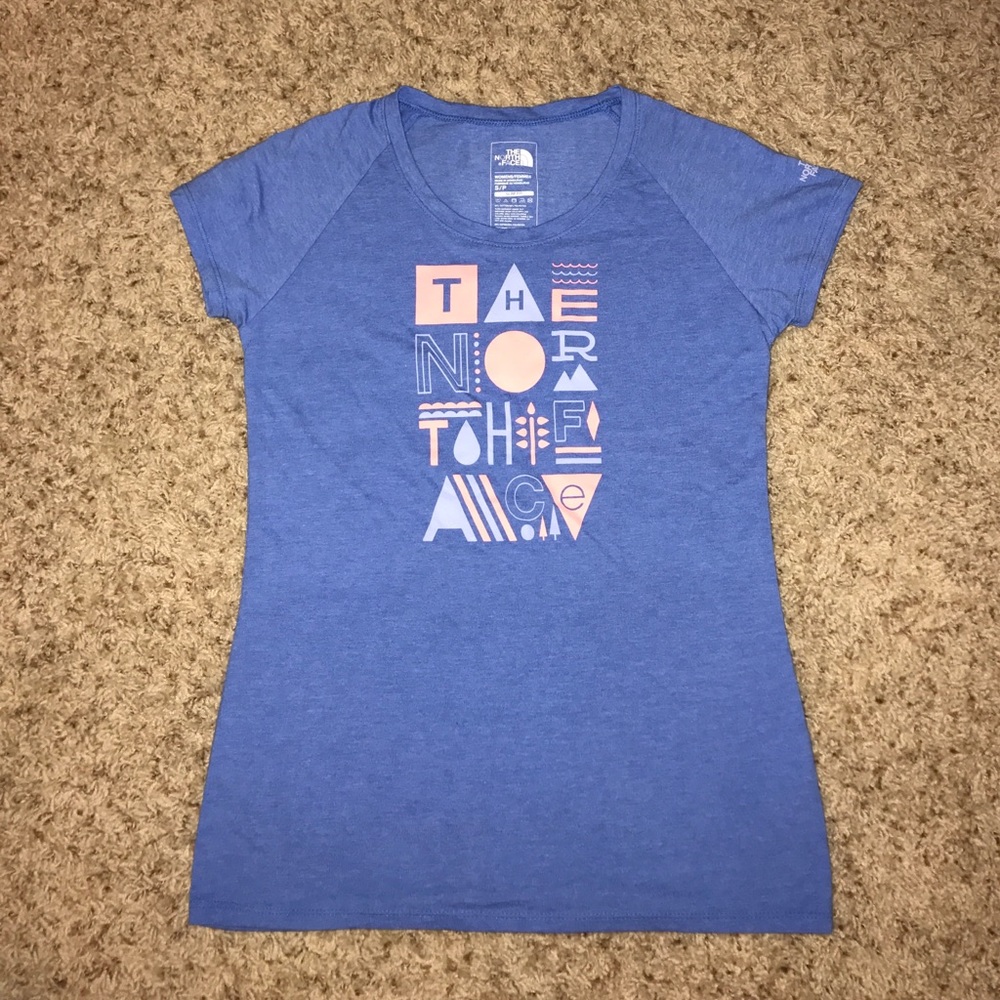 NWOT North Face Tee