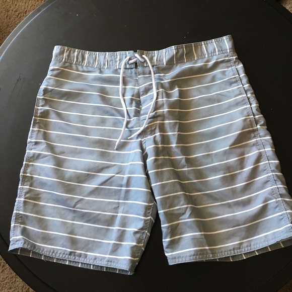 gap mens swim trunks