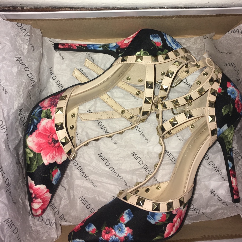 Beautiful spring floral print caged studded heels