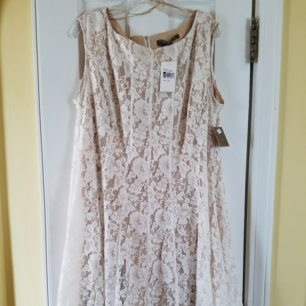 Melonie T Women's floral lace dress size 16