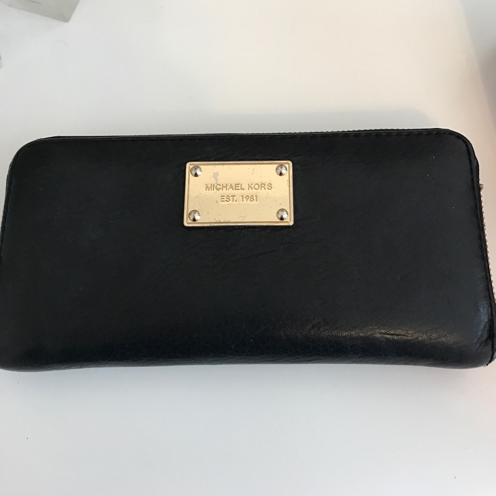 Authentic Micheal Kors wallet