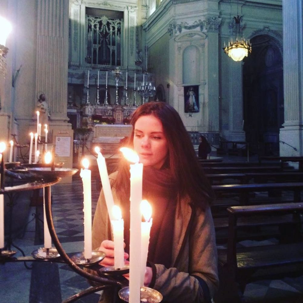 Meet your Posher, Elizabeth