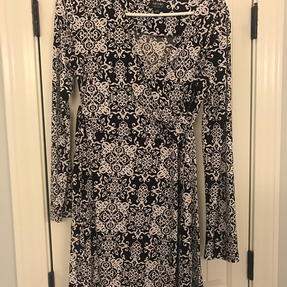 Nicole Miller Black and white patterned dress