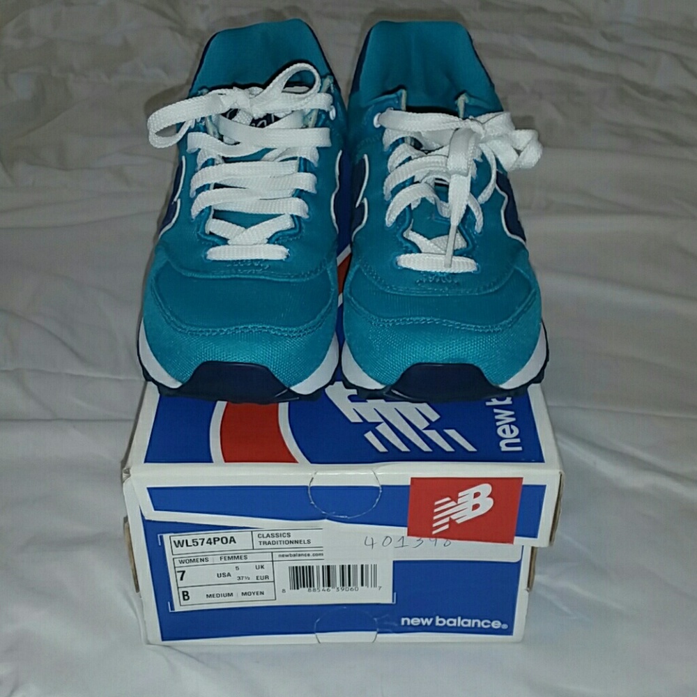 New Balance - Picture 2 of 3