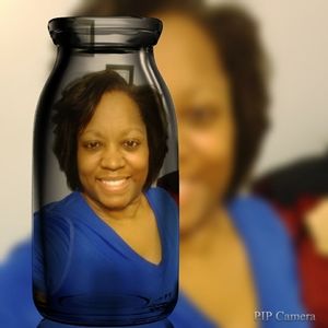 Meet your Posher, Vanetta