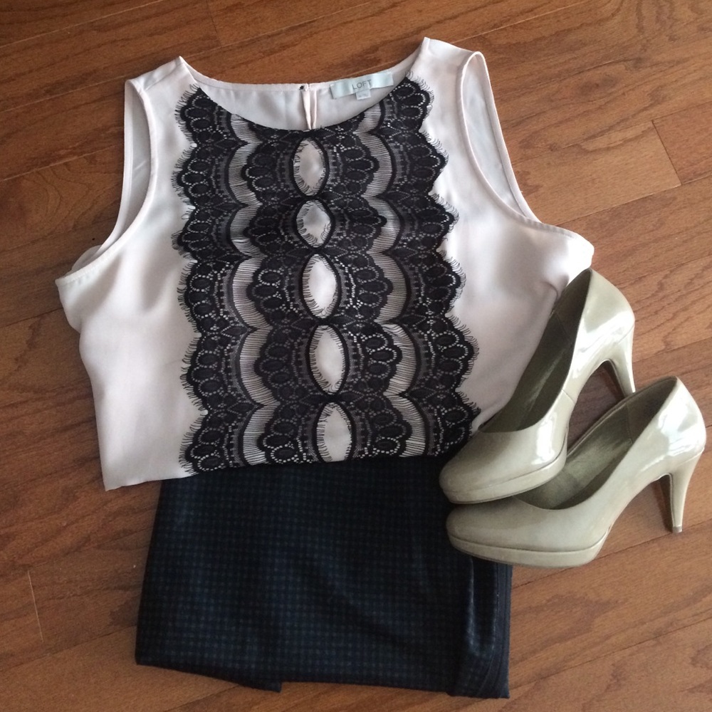 LOFT Pink Sleeveless top with Black Laced detail