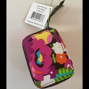 Vera Bradley Travel Pill Case in Va Va Bloom