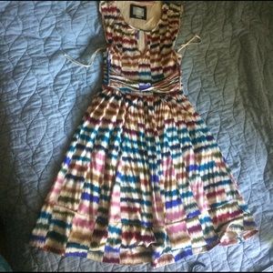 Anthropologists dress xs