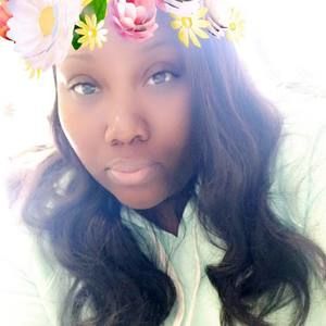 Meet your Posher, Sharonda