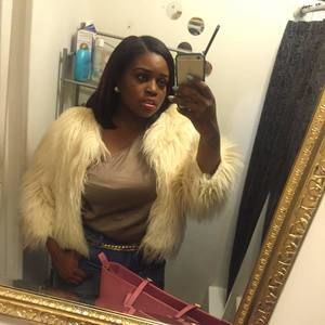 Meet your Posher, Amber