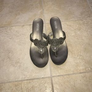 Kenneth Cole Reaction sandals